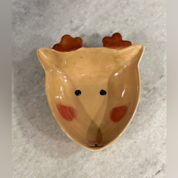 Reindeer Dish 🦌🎄 - Picture 5 of 6